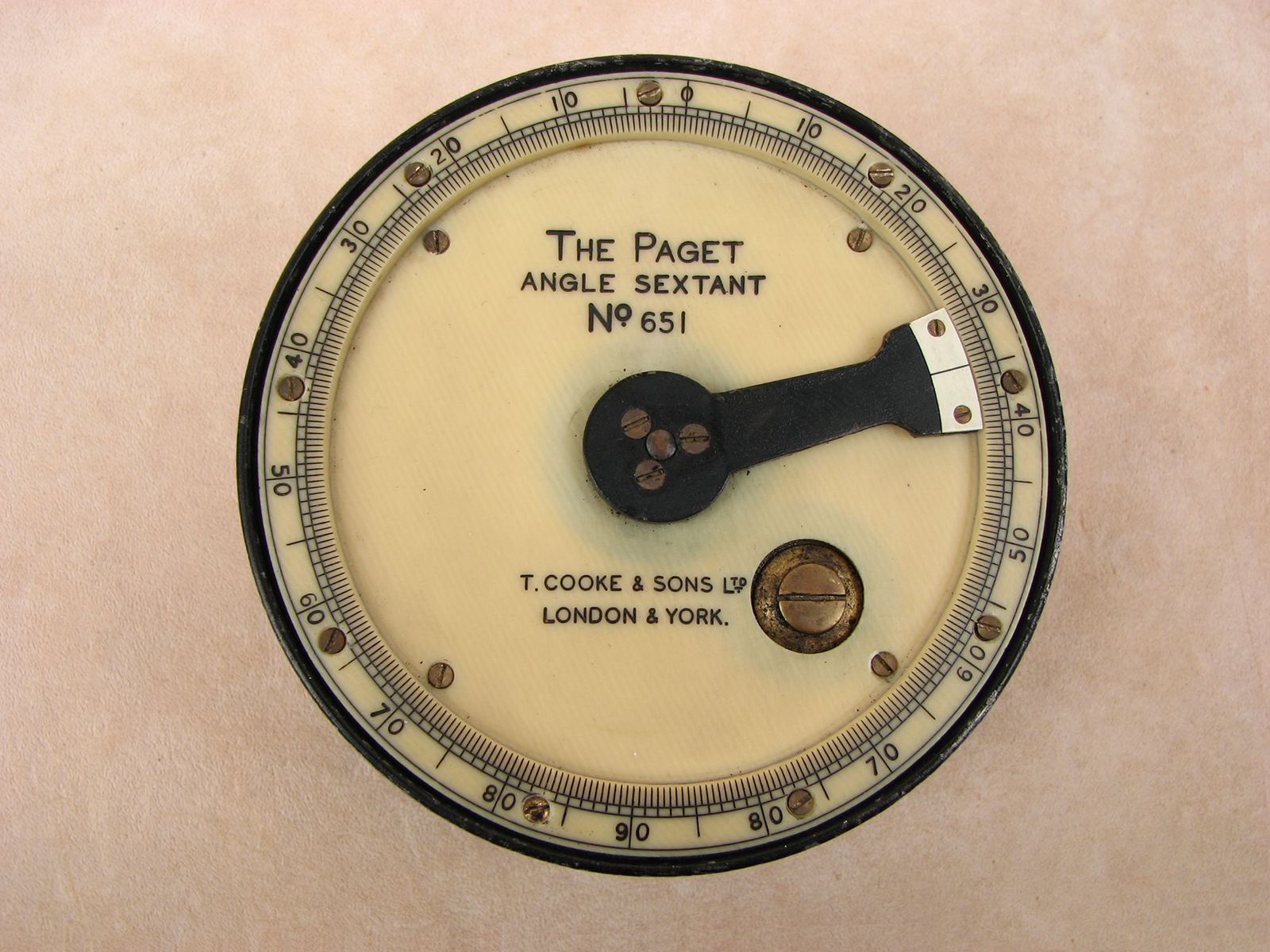 Early 20th century Paget Angle sextant, by T.Cooke & Sons, London & York.